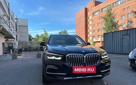 BMW X5, 2019 год, 5 600 000 рублей, 4 фотография