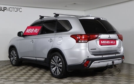 Mitsubishi Outlander III рестайлинг 3, 2019 год, 2 399 990 рублей, 6 фотография