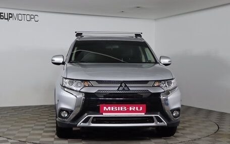 Mitsubishi Outlander III рестайлинг 3, 2019 год, 2 399 990 рублей, 2 фотография