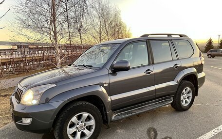 Toyota Land Cruiser Prado 120 рестайлинг, 2008 год, 2 550 000 рублей, 1 фотография