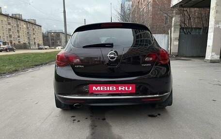 Opel Astra J, 2014 год, 900 000 рублей, 7 фотография