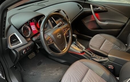 Opel Astra J, 2014 год, 900 000 рублей, 11 фотография