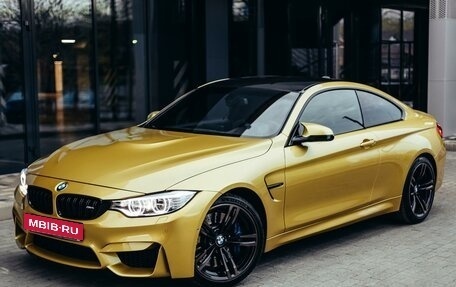 BMW M4, 2014 год, 5 190 000 рублей, 2 фотография