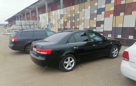 Hyundai Sonata VI, 2006 год, 700 000 рублей, 1 фотография