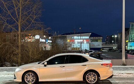 Toyota Camry, 2019 год, 3 160 000 рублей, 7 фотография