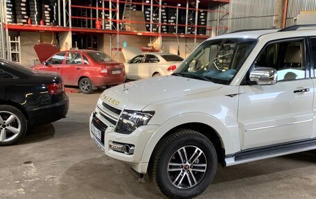 Mitsubishi Pajero IV, 2019 год, 3 550 000 рублей, 8 фотография