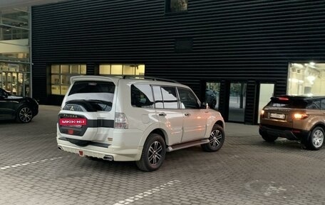 Mitsubishi Pajero IV, 2019 год, 3 550 000 рублей, 2 фотография