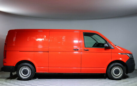 Volkswagen Transporter T6 рестайлинг, 2021 год, 4 190 000 рублей, 4 фотография