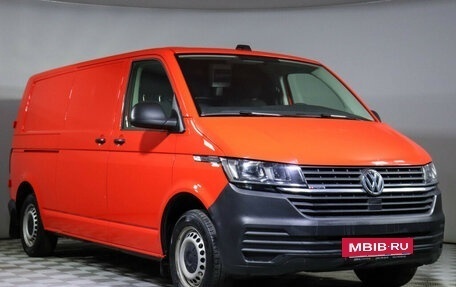 Volkswagen Transporter T6 рестайлинг, 2021 год, 4 190 000 рублей, 3 фотография