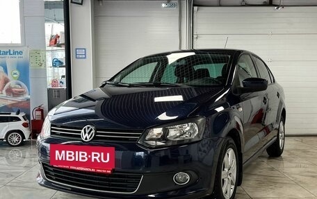 Volkswagen Polo VI (EU Market), 2011 год, 959 000 рублей, 2 фотография