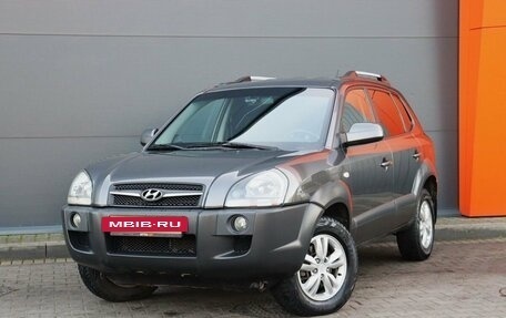 Hyundai Tucson III, 2008 год, 999 000 рублей, 2 фотография