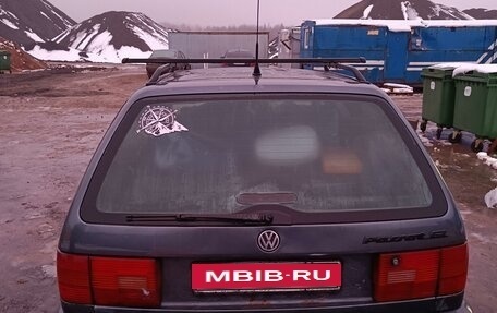 Volkswagen Passat B4, 1994 год, 250 000 рублей, 3 фотография