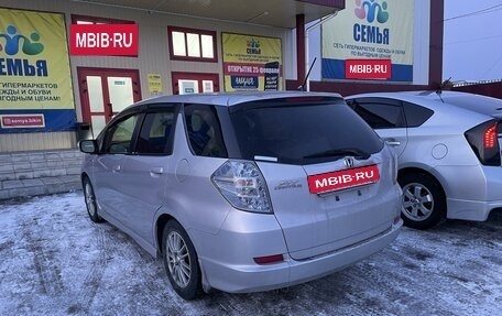 Honda Fit Shuttle I рестайлинг, 2012 год, 1 100 000 рублей, 6 фотография