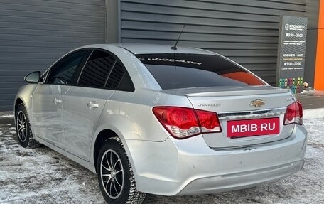 Chevrolet Cruze II, 2012 год, 749 000 рублей, 7 фотография