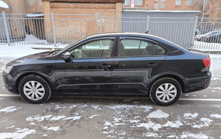 Volkswagen Jetta VI, 2013 год, 1 200 000 рублей, 2 фотография