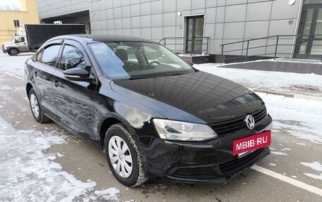 Volkswagen Jetta VI, 2013 год, 1 200 000 рублей, 7 фотография