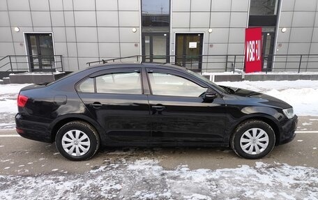 Volkswagen Jetta VI, 2013 год, 1 200 000 рублей, 6 фотография