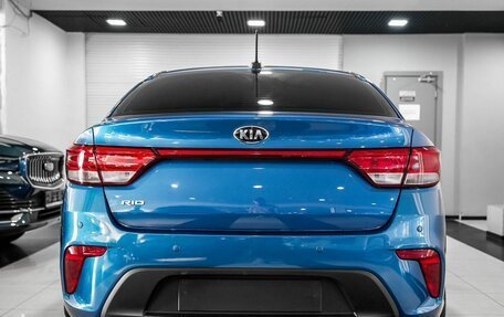 KIA Rio IV, 2018 год, 1 060 000 рублей, 6 фотография