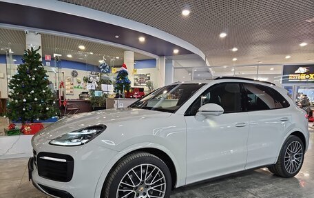 Porsche Cayenne III, 2022 год, 11 000 000 рублей, 7 фотография