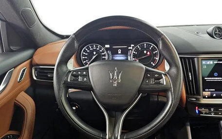 Maserati Levante I, 2021 год, 6 490 000 рублей, 7 фотография