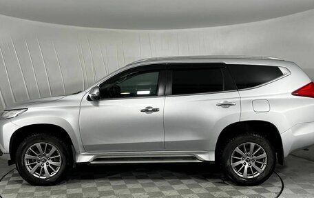 Mitsubishi Pajero Sport III рестайлинг, 2020 год, 3 670 000 рублей, 8 фотография