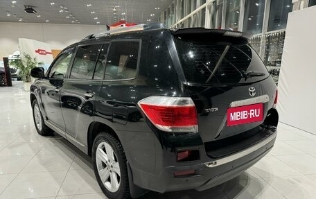 Toyota Highlander III, 2012 год, 2 040 000 рублей, 3 фотография