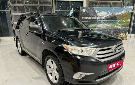 Toyota Highlander III, 2012 год, 2 040 000 рублей, 7 фотография