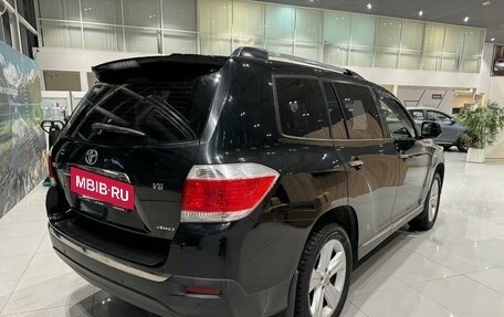 Toyota Highlander III, 2012 год, 2 040 000 рублей, 5 фотография