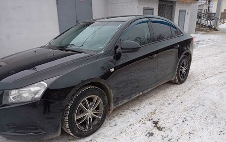 Chevrolet Cruze II, 2011 год, 775 000 рублей, 2 фотография