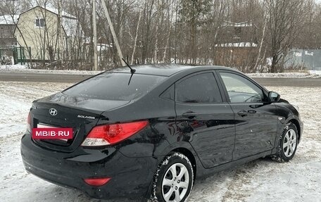 Hyundai Solaris II рестайлинг, 2012 год, 880 000 рублей, 5 фотография