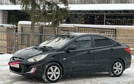 Hyundai Solaris II рестайлинг, 2012 год, 880 000 рублей, 2 фотография