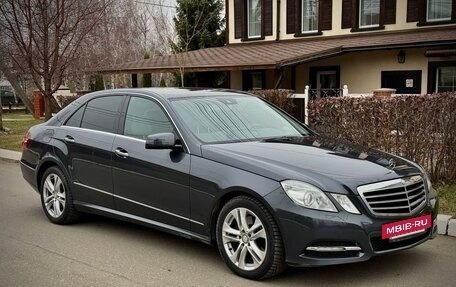 Mercedes-Benz E-Класс, 2010 год, 1 580 000 рублей, 6 фотография