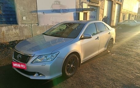 Toyota Camry, 2012 год, 1 500 000 рублей, 9 фотография