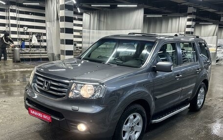 Honda Pilot III рестайлинг, 2011 год, 1 900 000 рублей, 1 фотография