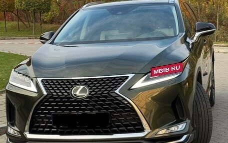 Lexus RX IV рестайлинг, 2022 год, 7 800 000 рублей, 1 фотография