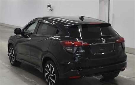 Honda Vezel, 2018 год, 2 250 000 рублей, 29 фотография