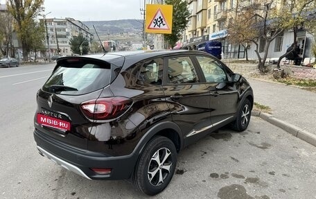 Renault Kaptur I рестайлинг, 2019 год, 1 675 000 рублей, 12 фотография