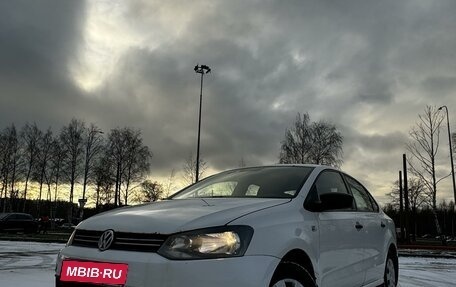 Volkswagen Polo VI (EU Market), 2011 год, 750 000 рублей, 1 фотография