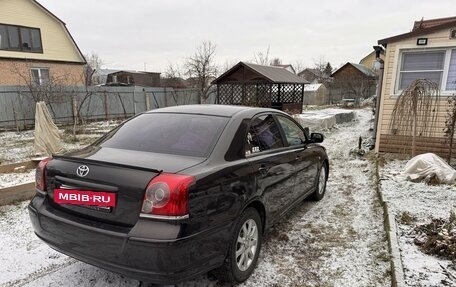 Toyota Avensis III рестайлинг, 2004 год, 975 000 рублей, 4 фотография