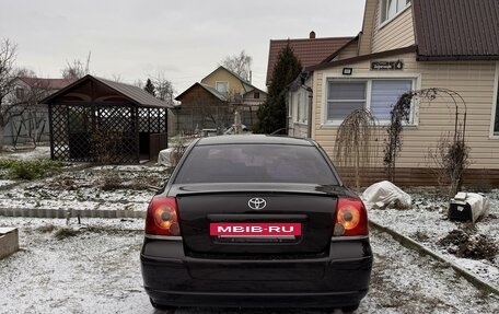 Toyota Avensis III рестайлинг, 2004 год, 975 000 рублей, 2 фотография