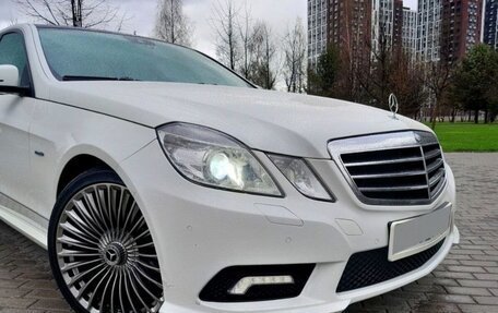 Mercedes-Benz E-Класс, 2010 год, 1 650 000 рублей, 13 фотография