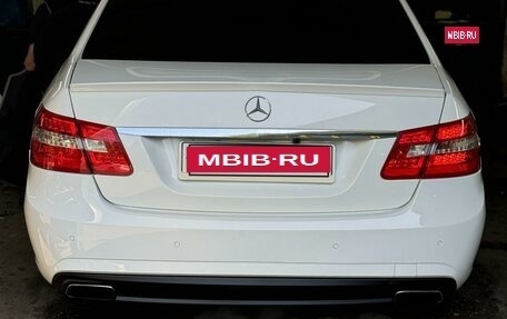 Mercedes-Benz E-Класс, 2010 год, 1 650 000 рублей, 17 фотография