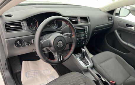 Volkswagen Jetta VI, 2014 год, 1 140 000 рублей, 15 фотография