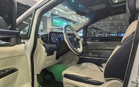 Buick GL8 III, 2021 год, 4 700 000 рублей, 8 фотография