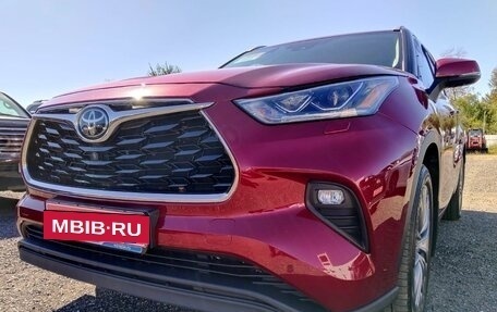 Toyota Highlander, 2020 год, 5 698 000 рублей, 29 фотография