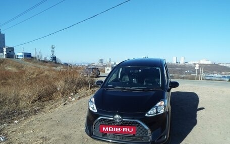 Toyota Sienta II, 2019 год, 1 500 000 рублей, 2 фотография