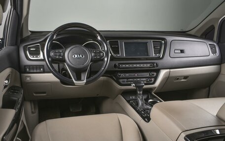 KIA Carnival III, 2019 год, 3 399 000 рублей, 6 фотография