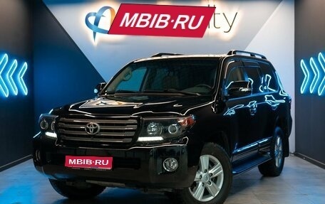 Toyota Land Cruiser 200, 2015 год, 5 665 000 рублей, 1 фотография