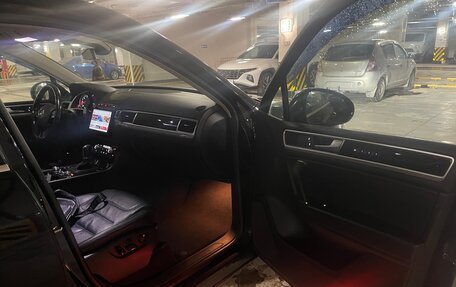 Volkswagen Touareg III, 2016 год, 3 650 000 рублей, 12 фотография