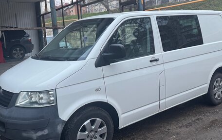 Volkswagen Transporter T5 рестайлинг, 2005 год, 1 200 000 рублей, 4 фотография